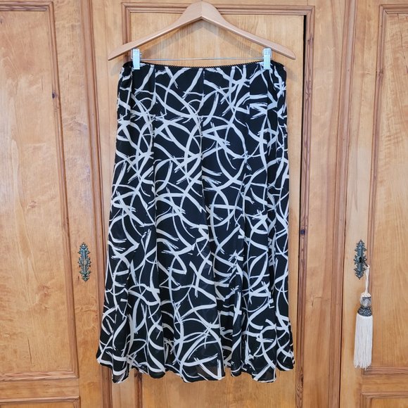 JM Collection Floaty Gauze Midi Skirt. Size 12 - Picture 4 of 6